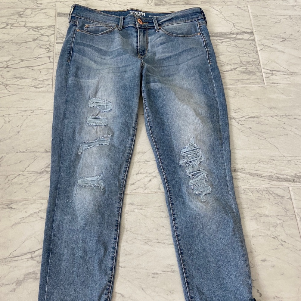 Denizen from Levi’s Boyfriend Capri Ripped Jeans